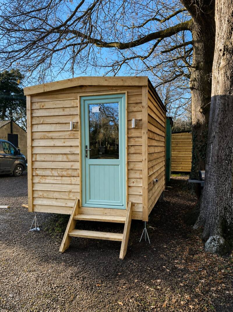 shep-hut-12-standard.jpg