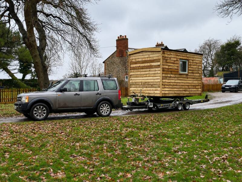 shep-hut-13-standard-c7iown.jpg