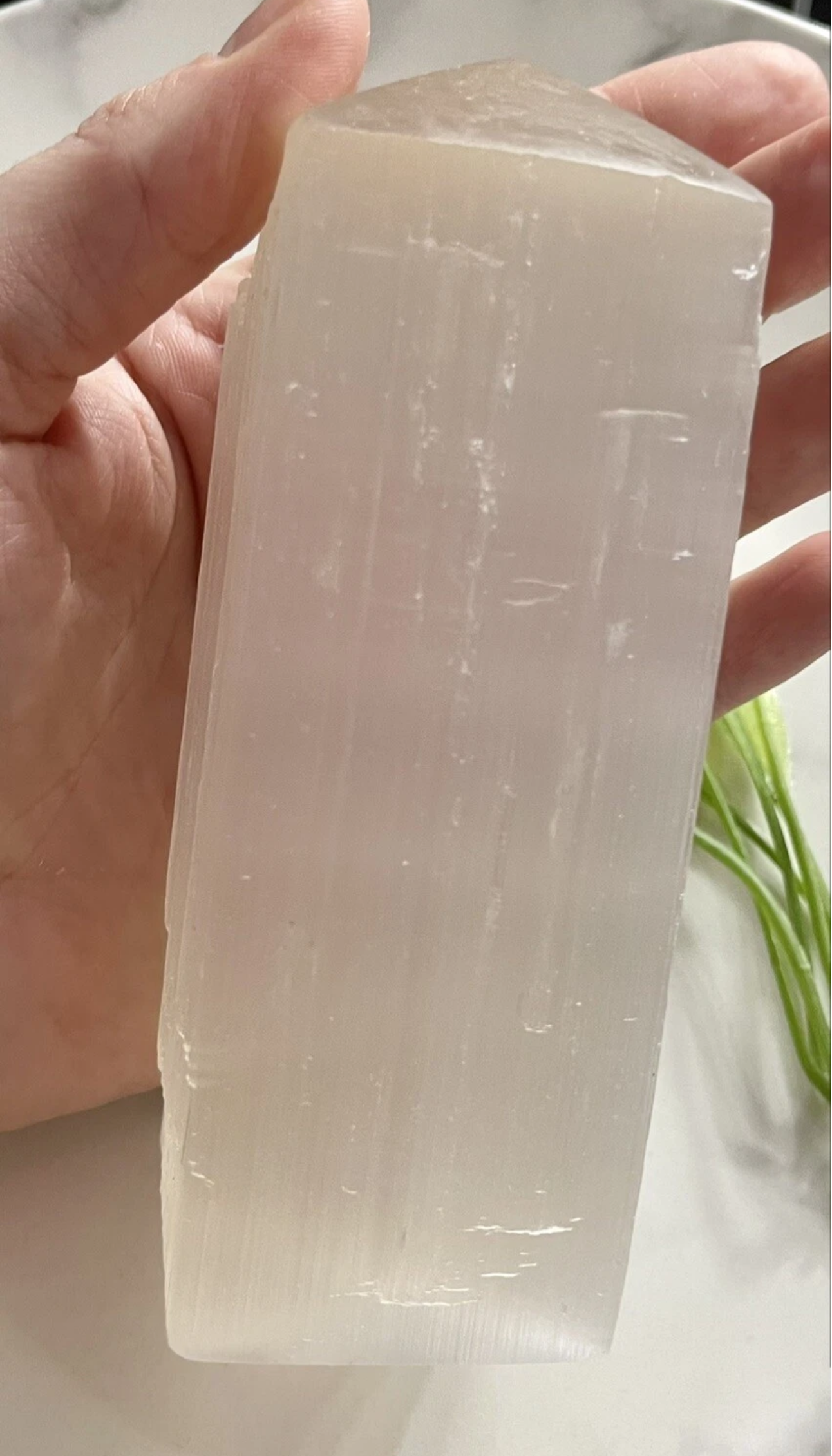 Selenite 13cm 600g Crystal Point Cleansing Gemstone
