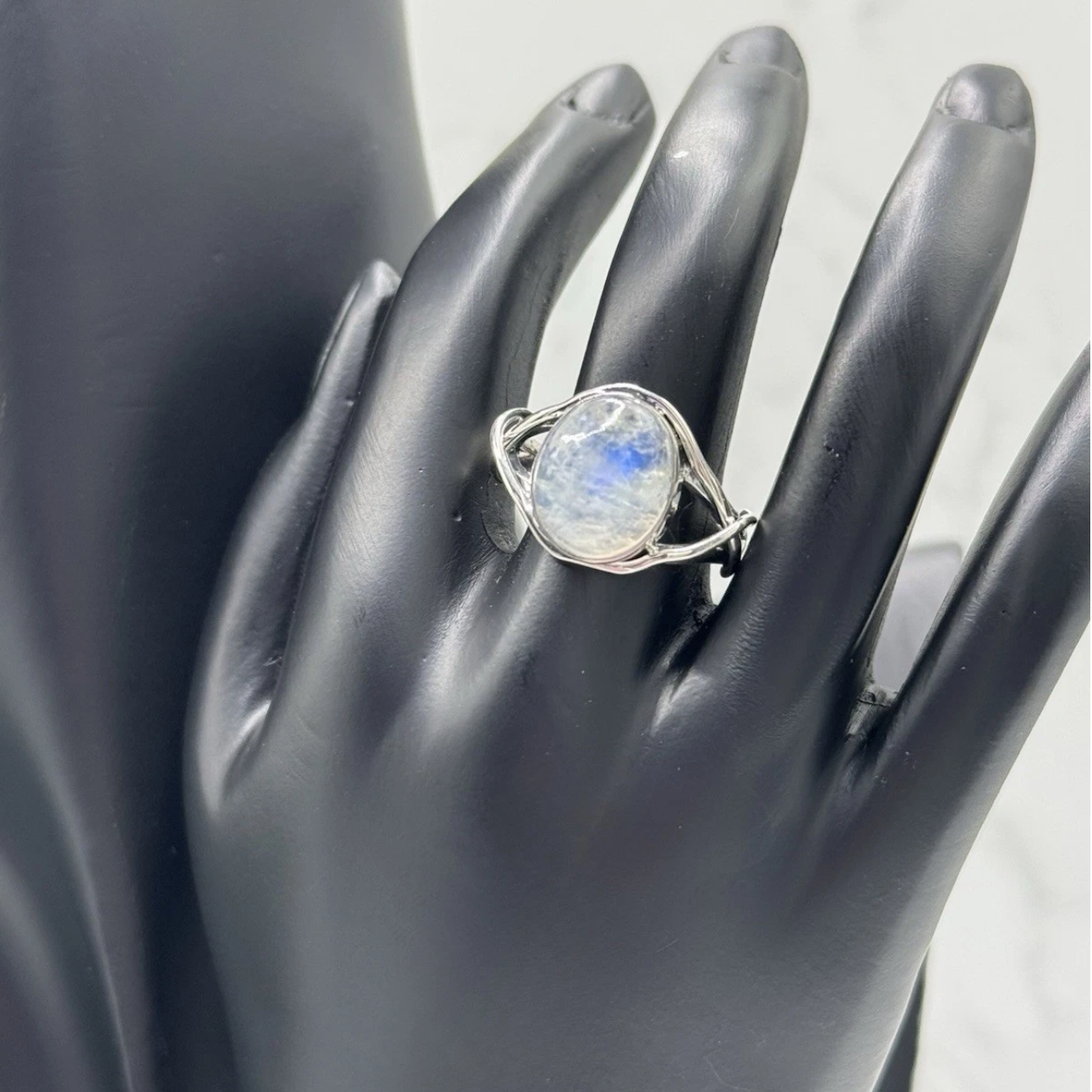 Rainbow Moonstone Round Gemstone 925 Sterling Silver Ring Size P 1/2