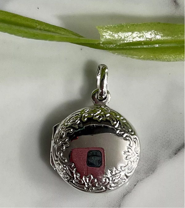 Round Locket With Design Pendant 925 Sterling Silver