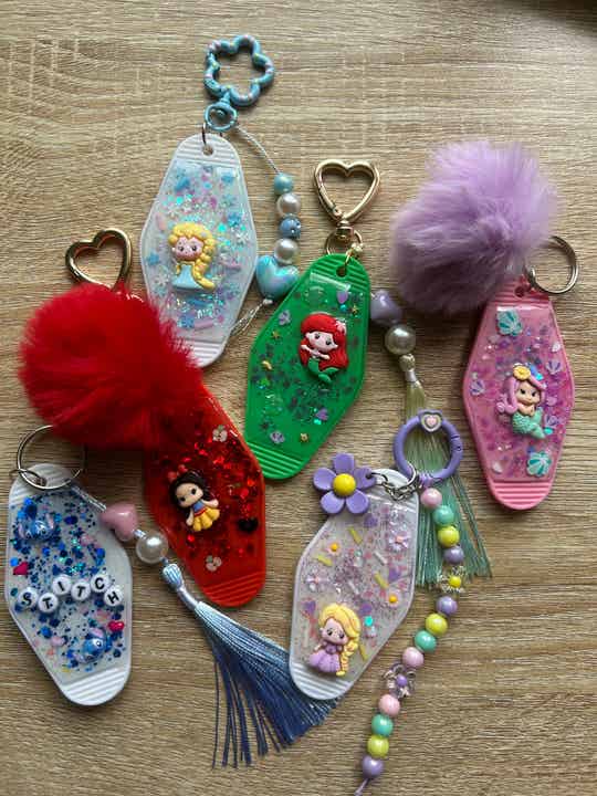 Porte clés petite fille