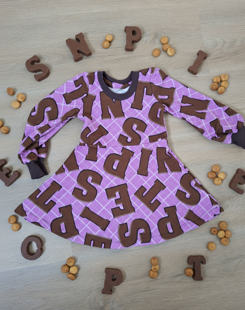 Chocoladeletters jurkje