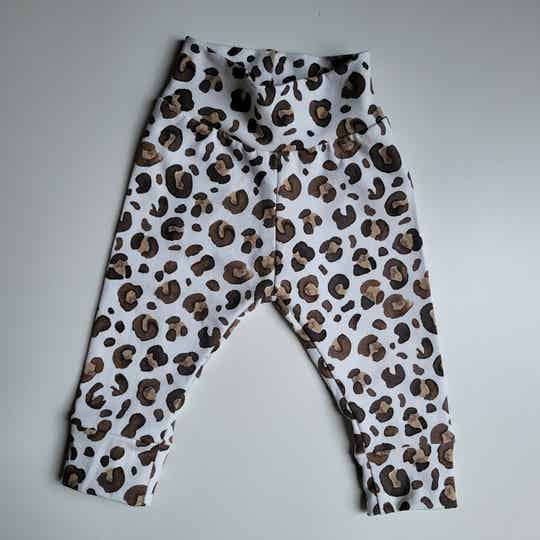 Broekje panterprint
