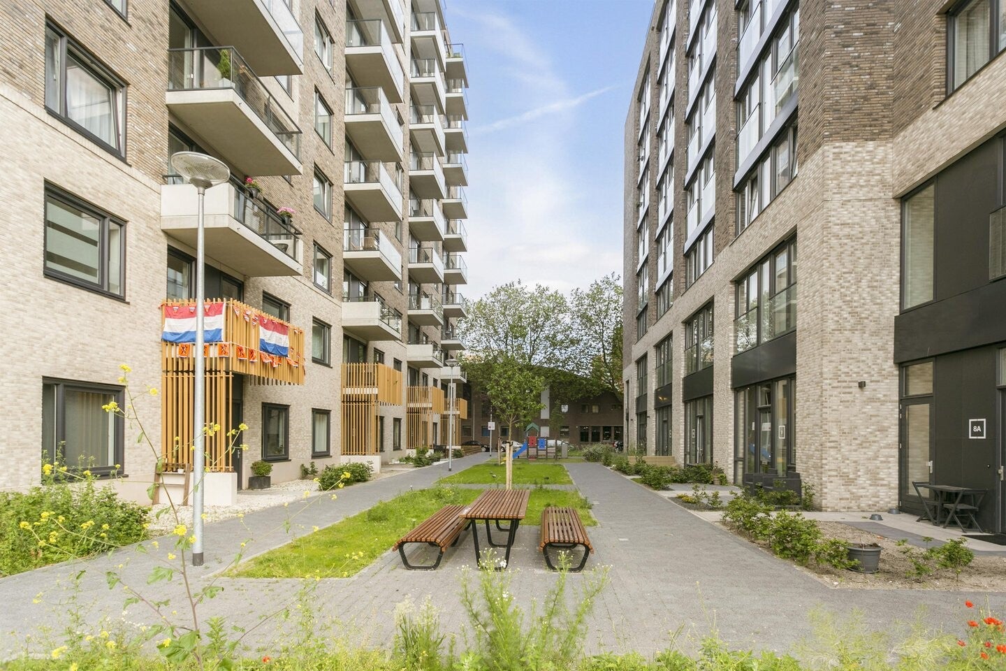 Den Haag Studio ( 1e Lulofsdwarsstraat )