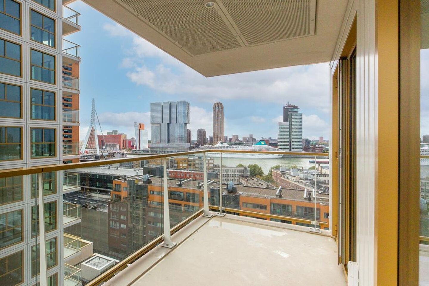 Appartement Gedempte Zalmhaven dichtbij EUR Rotterdam