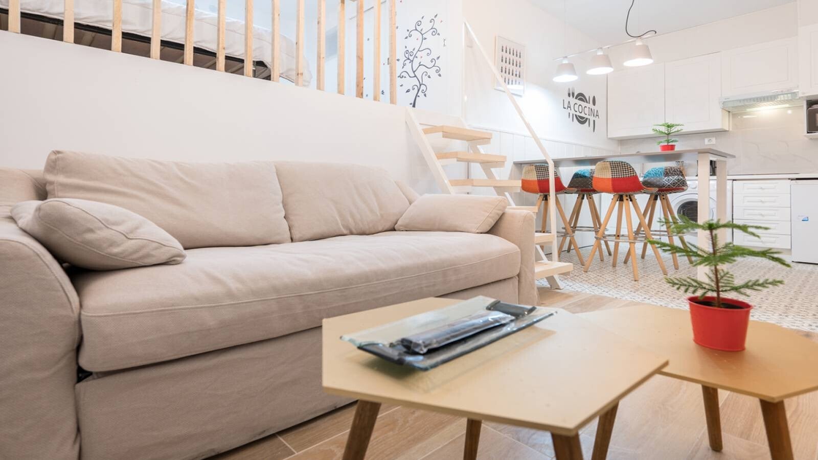Studio (Rubensstraat) in de buurt van de EUR Rotterdam