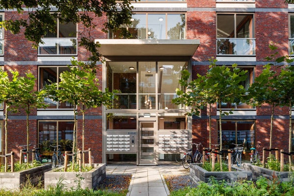 Utrecht Studio ( Bartoklaan ) dicht bij de UU