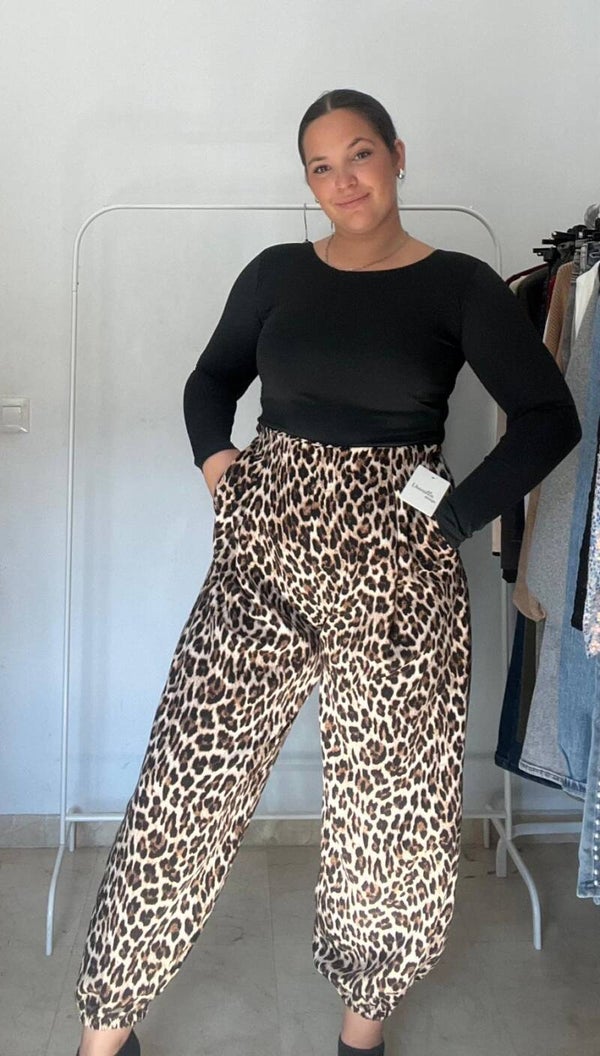 PANTALON PUÑO LEOPARDO