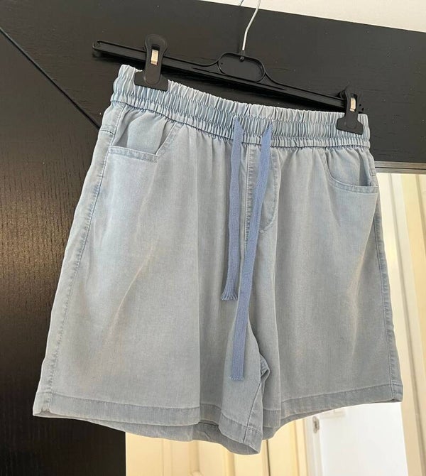 PANTALÓN SUELTO