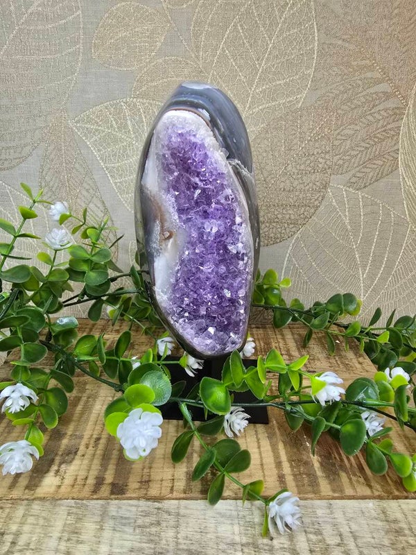Amethist met agaat op standaard