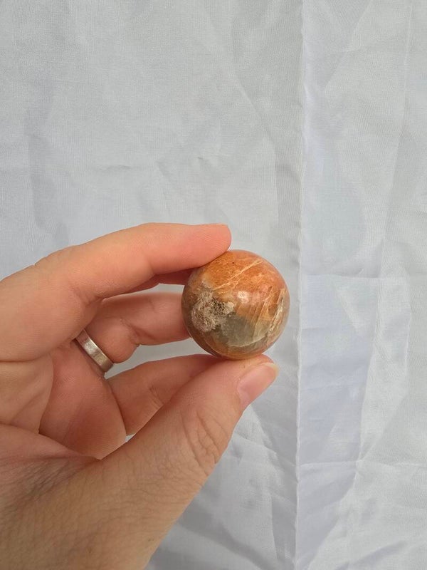 Perzik maansteen bol