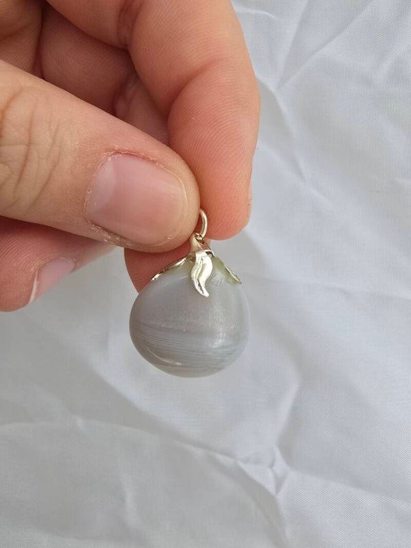 Grijze agaat ketting bedel