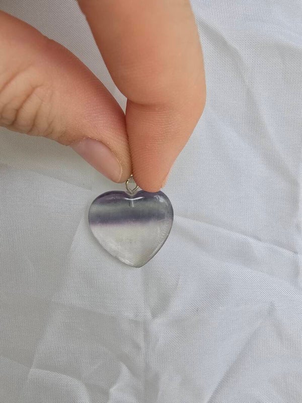 Fluoriet ketting bedel