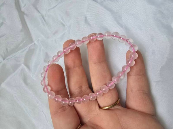 Rozenkwarts armband