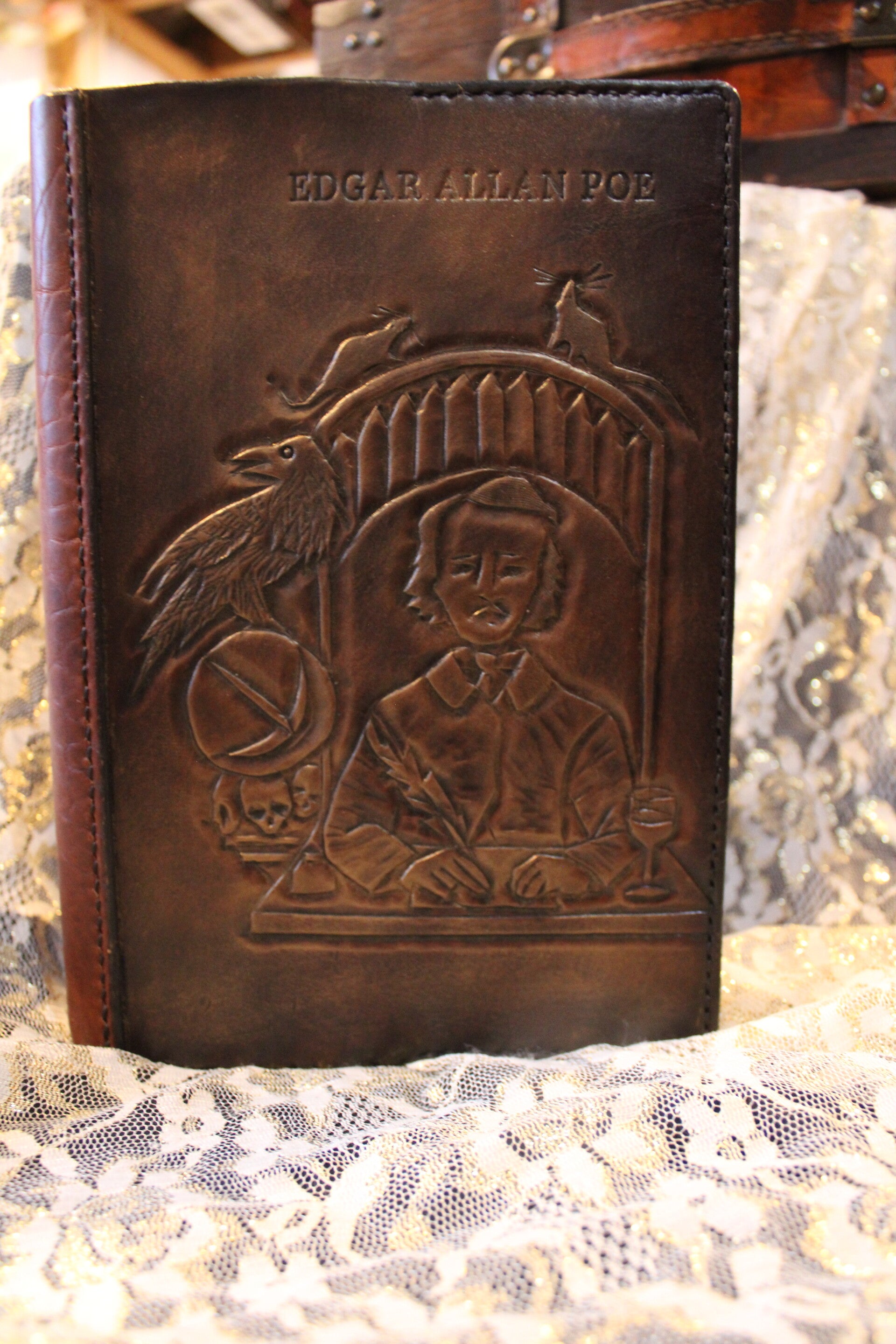 Complete Collection of Edgar Allen Poe Cover & Book