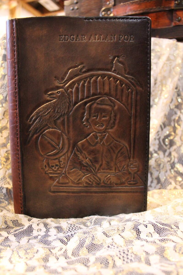 Complete Collection of Edgar Allen Poe Cover & Book