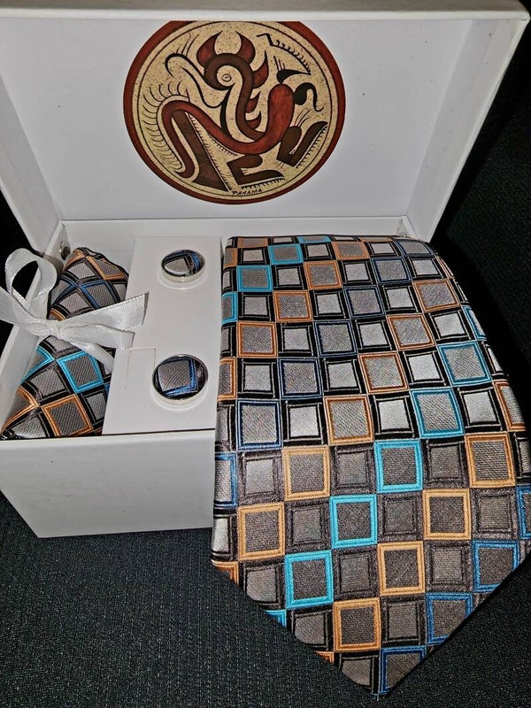 Men's Silk Squares  Necktie Set.