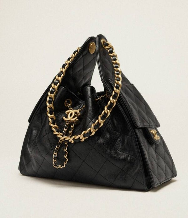 Calfskin Chanel 25 Small Handbag