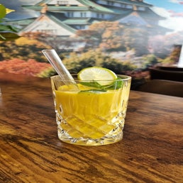 Hausgemachtes Mango Lassi