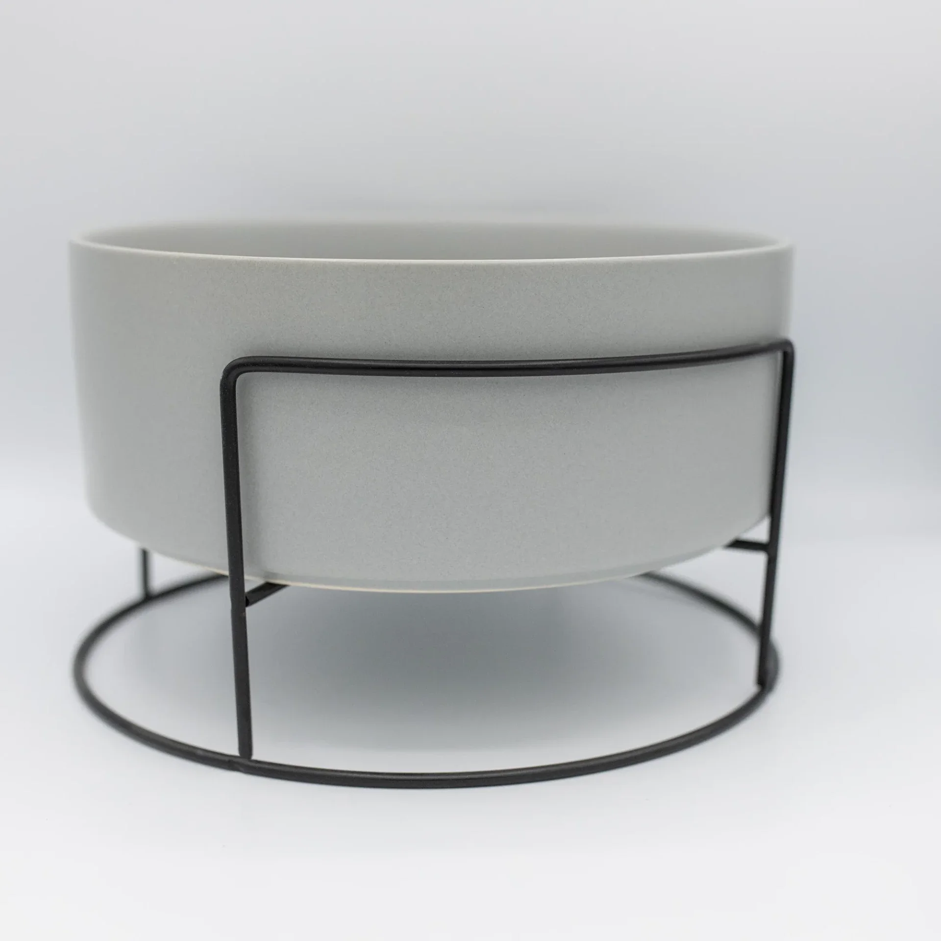 Lucky Hearts - Keramiknapf John mit Metallgestell