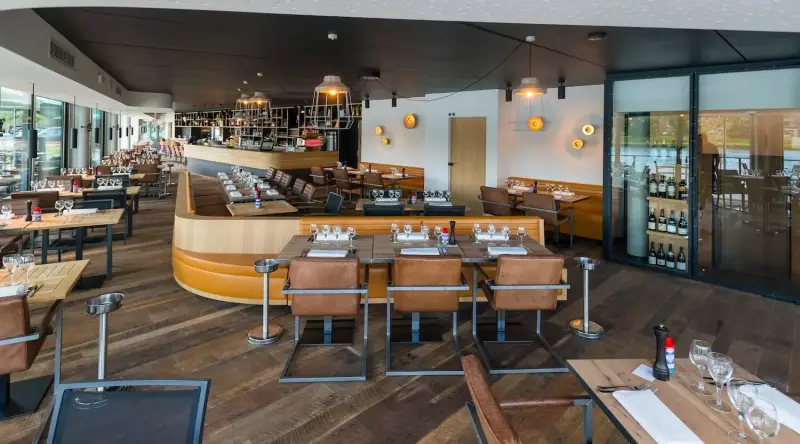 brasserie-du-quai-galerie-08-jpg-standard.webp
