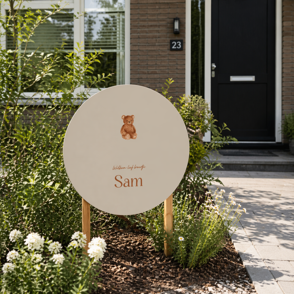 Geboortebord rond met beertje | zacht en tijdloos