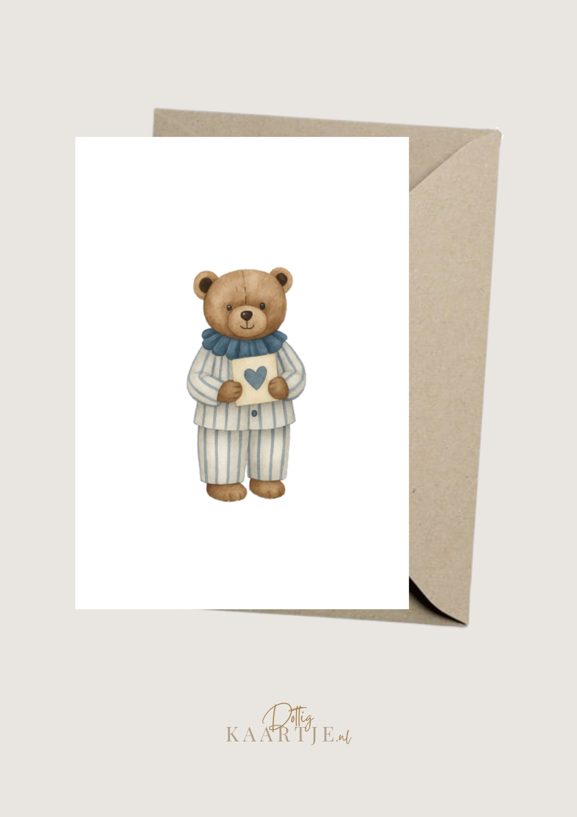 Wenskaart - Beer met blauwe kleertjes
