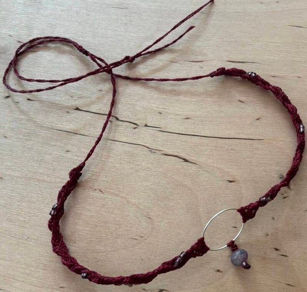 Collier en macramé