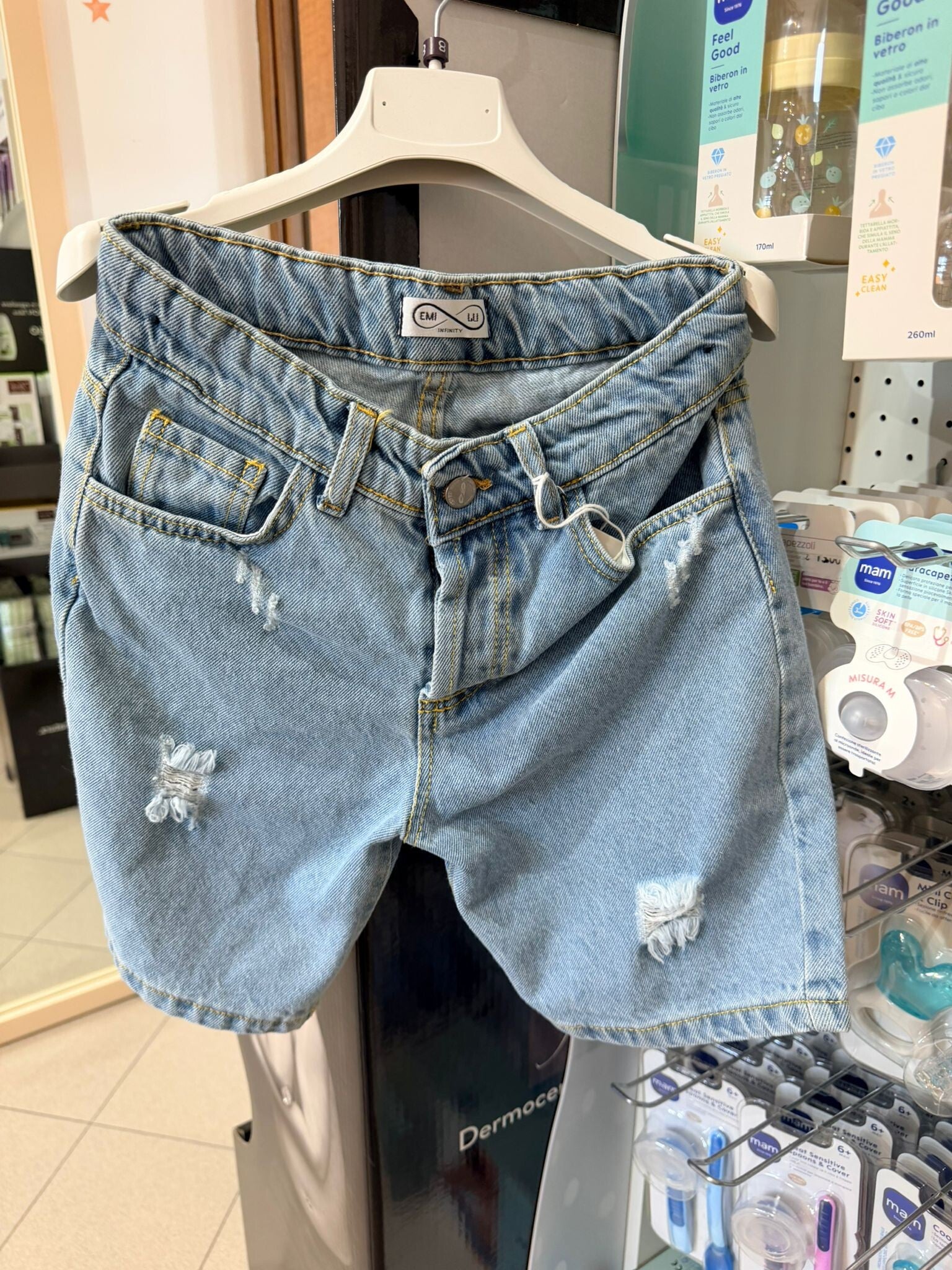 Jeans corto chiaro