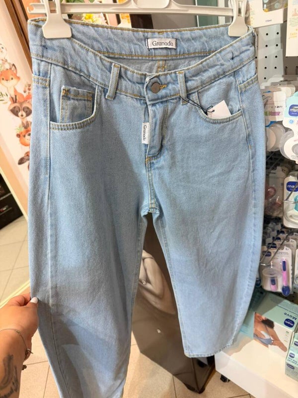 Jeans lavaggio chiaro ballon
