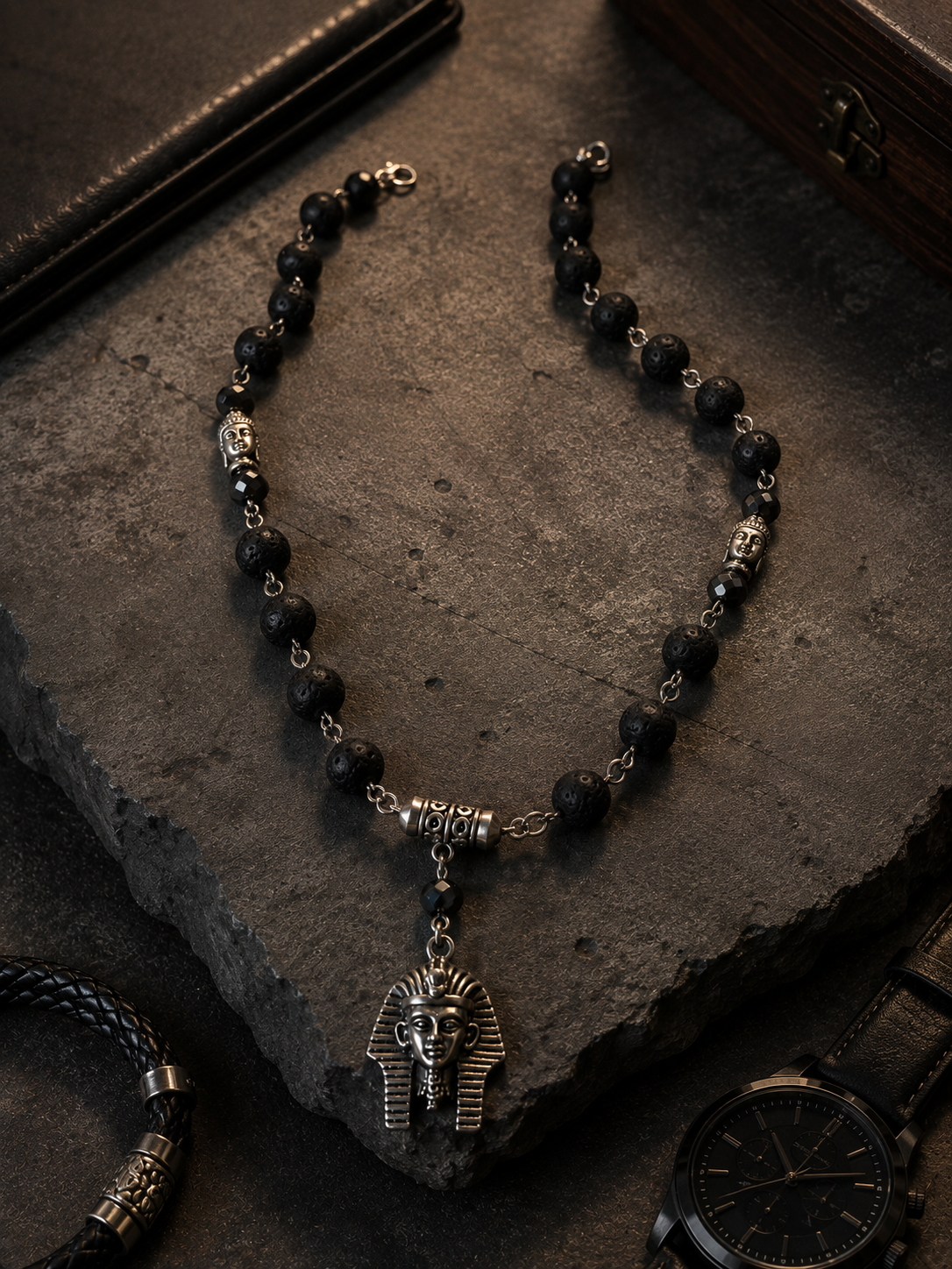 Collana Faraone