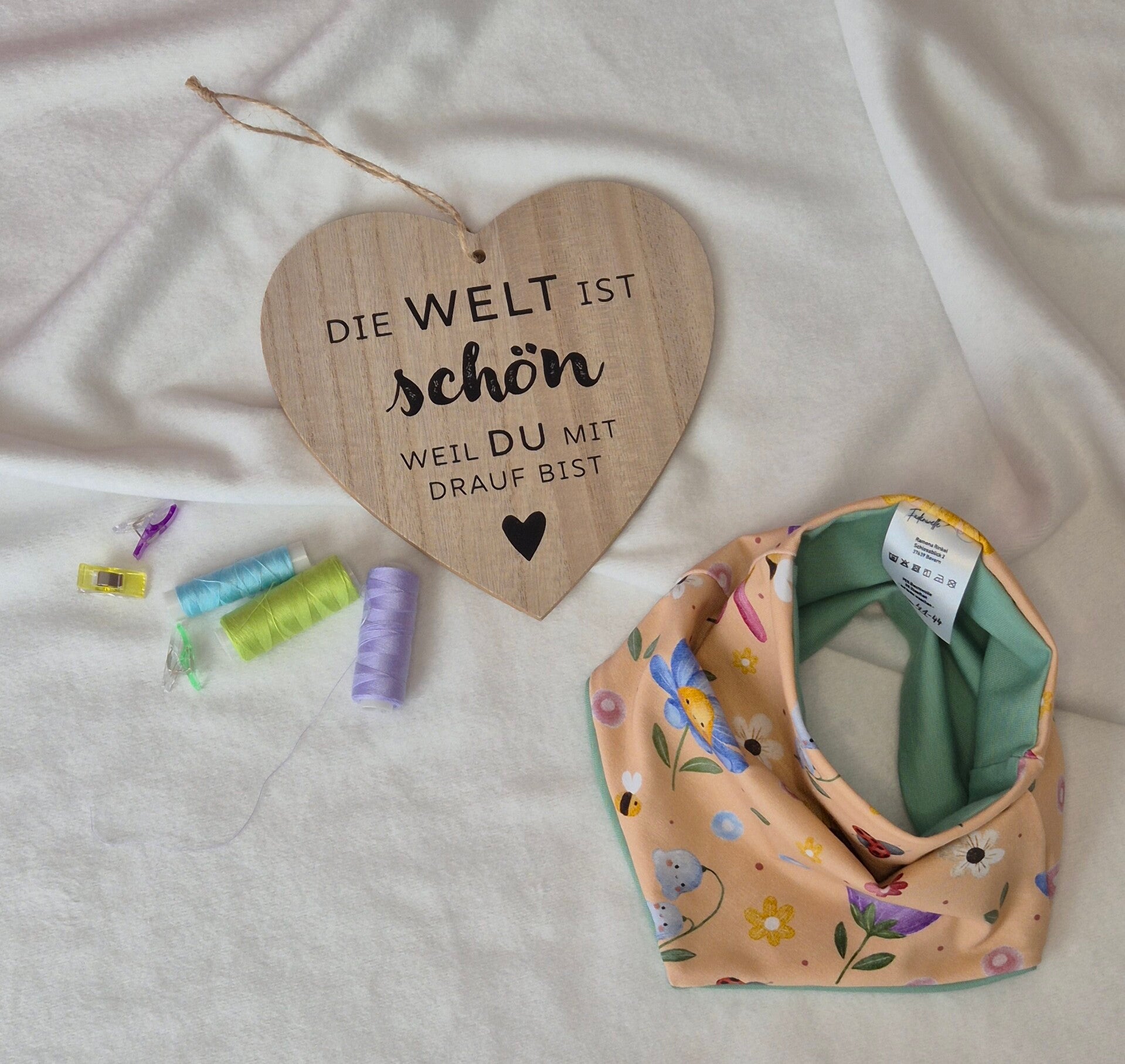 KU 41-44 Frühlingshafter Halswärmer