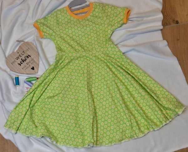 Gr. 134 Drehkleid Gänseblume