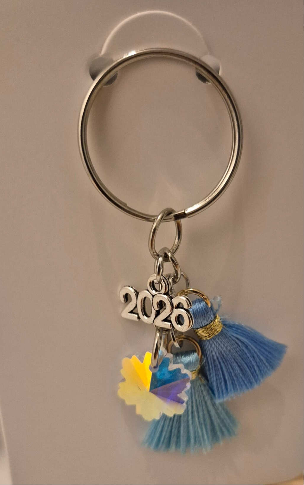 Schlüsselanhänger 2026 "flockenzart"