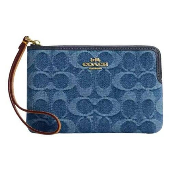 MUNEQUERA COACH