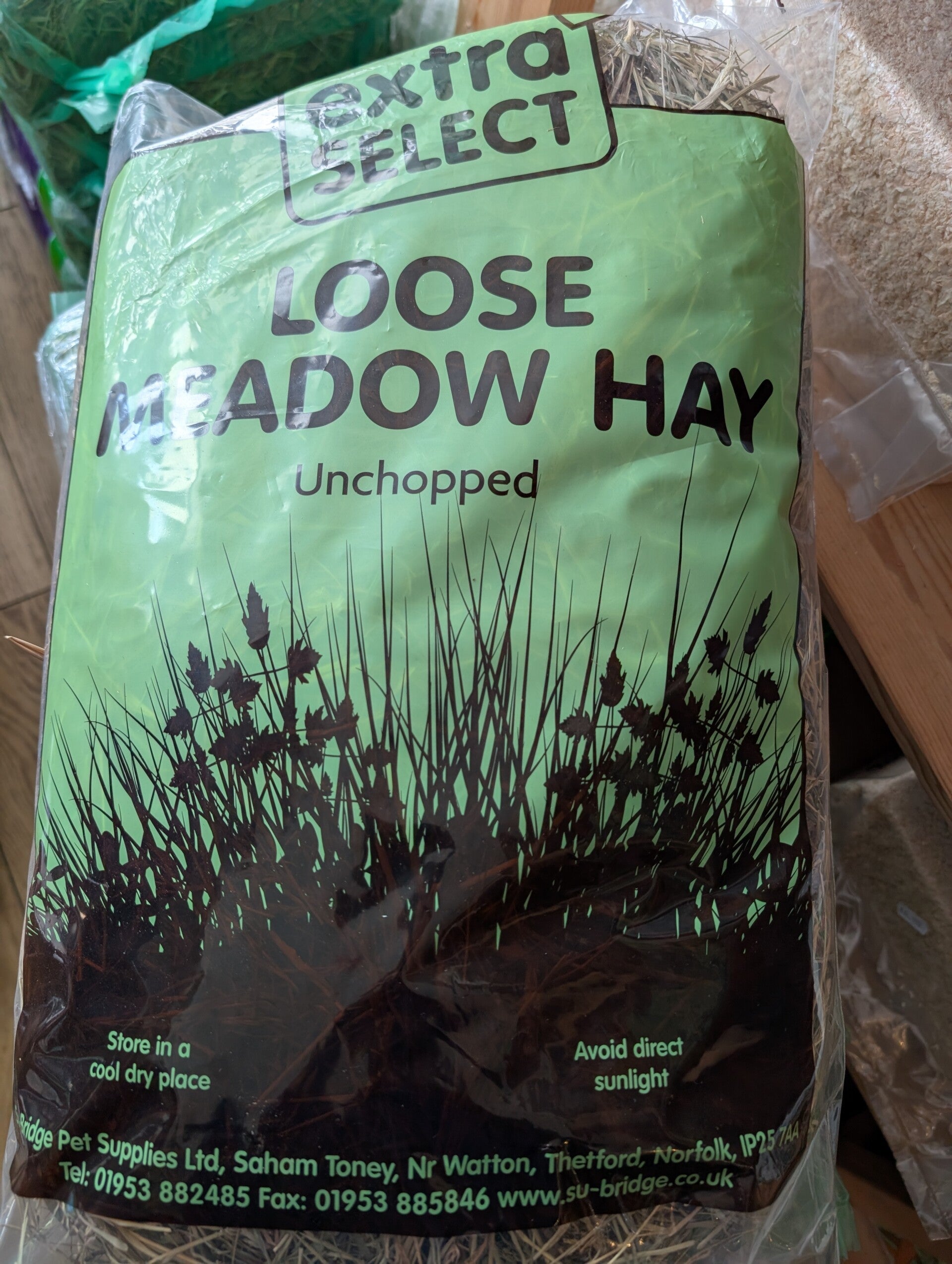 Loose Unchopped Meadow Hay