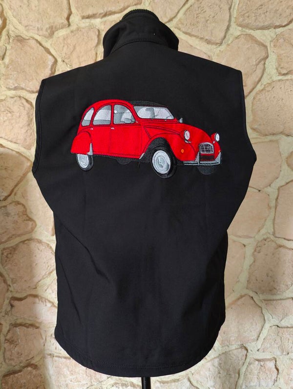 Vêtement brodé avec 2cv6 dans le dos