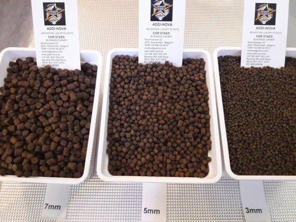 PURPLE PELLETS weekkorrel ZAK 1 kg tot 5kg Verschillende maten 2- 3 -4 - 5 - 7 - 9 - 15mm