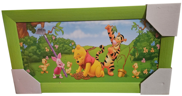 Schilderij Winnie the pooh - groene lijst