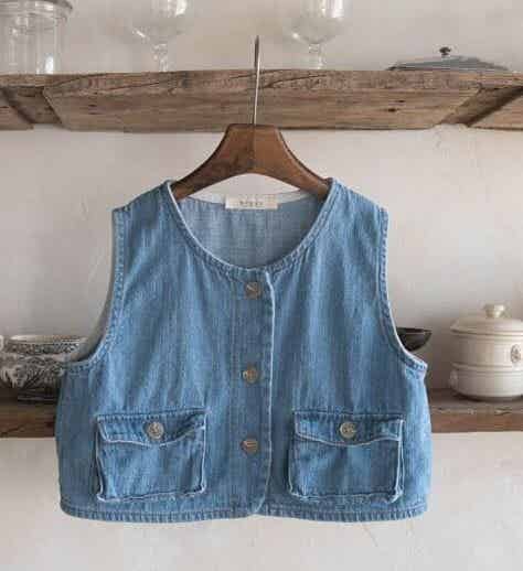 Sleeveless denim vest