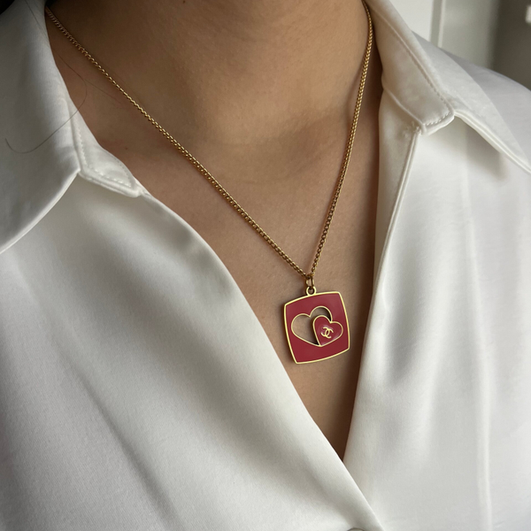 Chanel 2026 beauté heart Valentine | Necklace