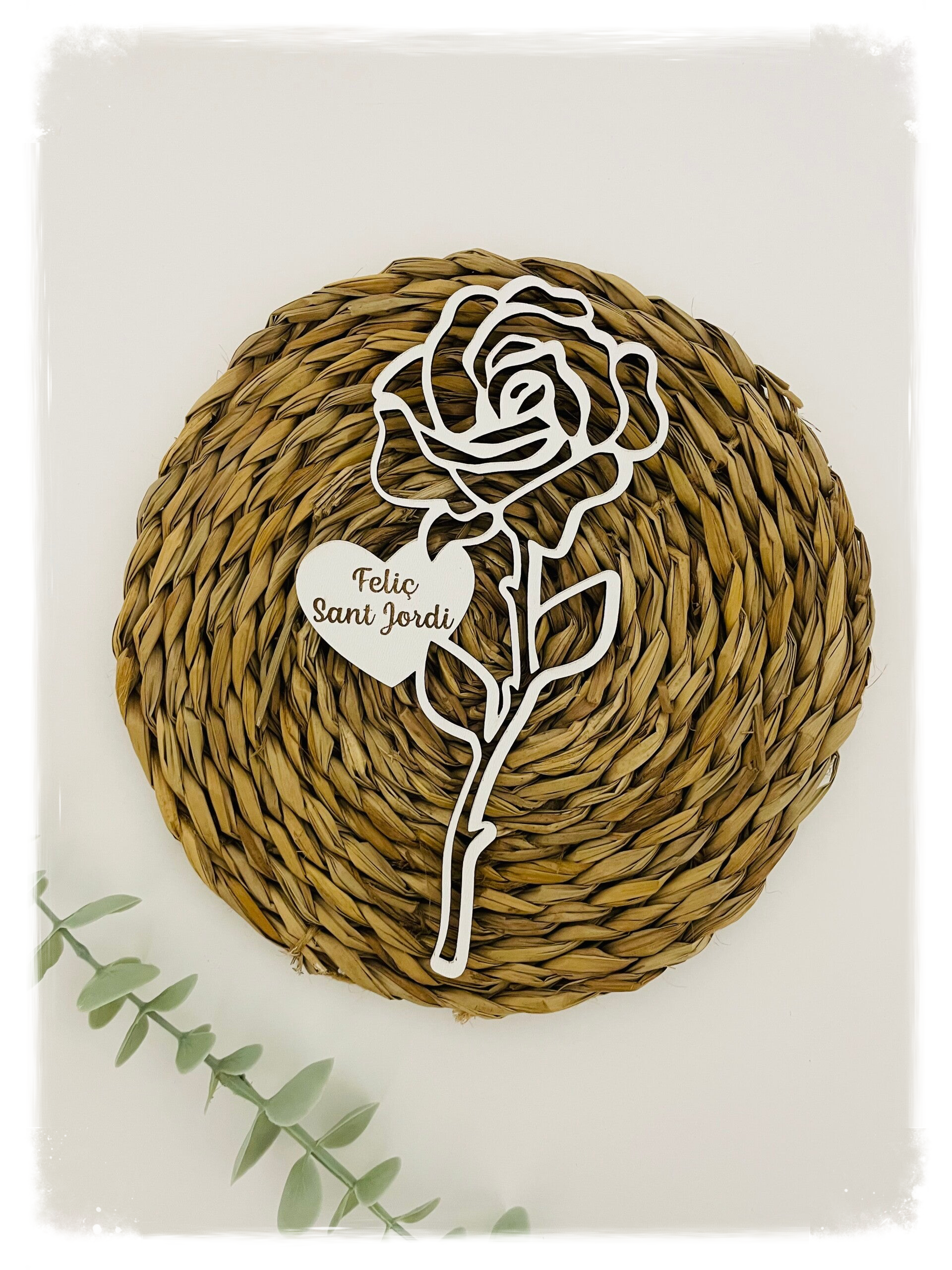 ROSA DE MADERA BLANCA