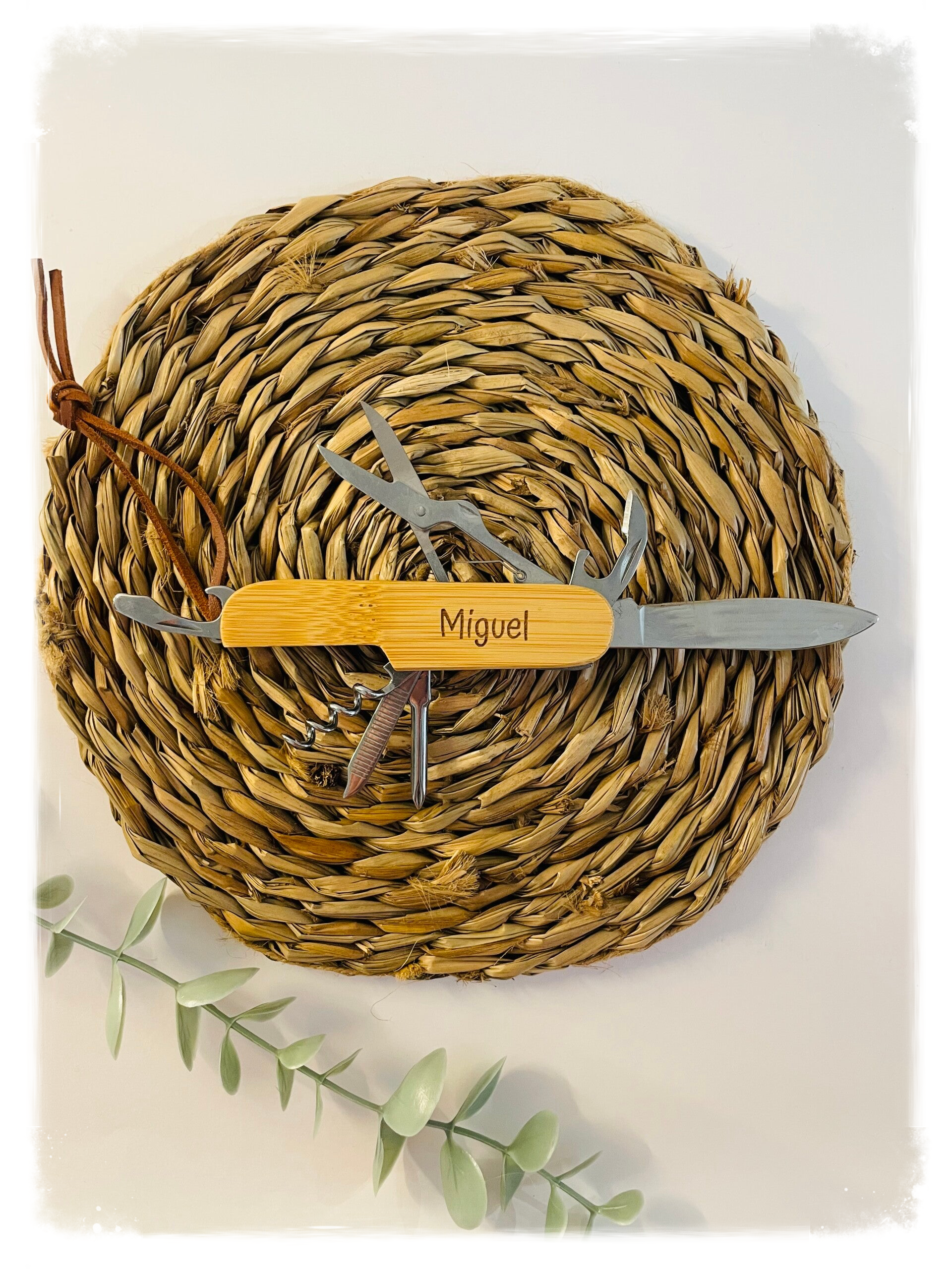 NAVAJA MULTIUSOS BAMBÚ