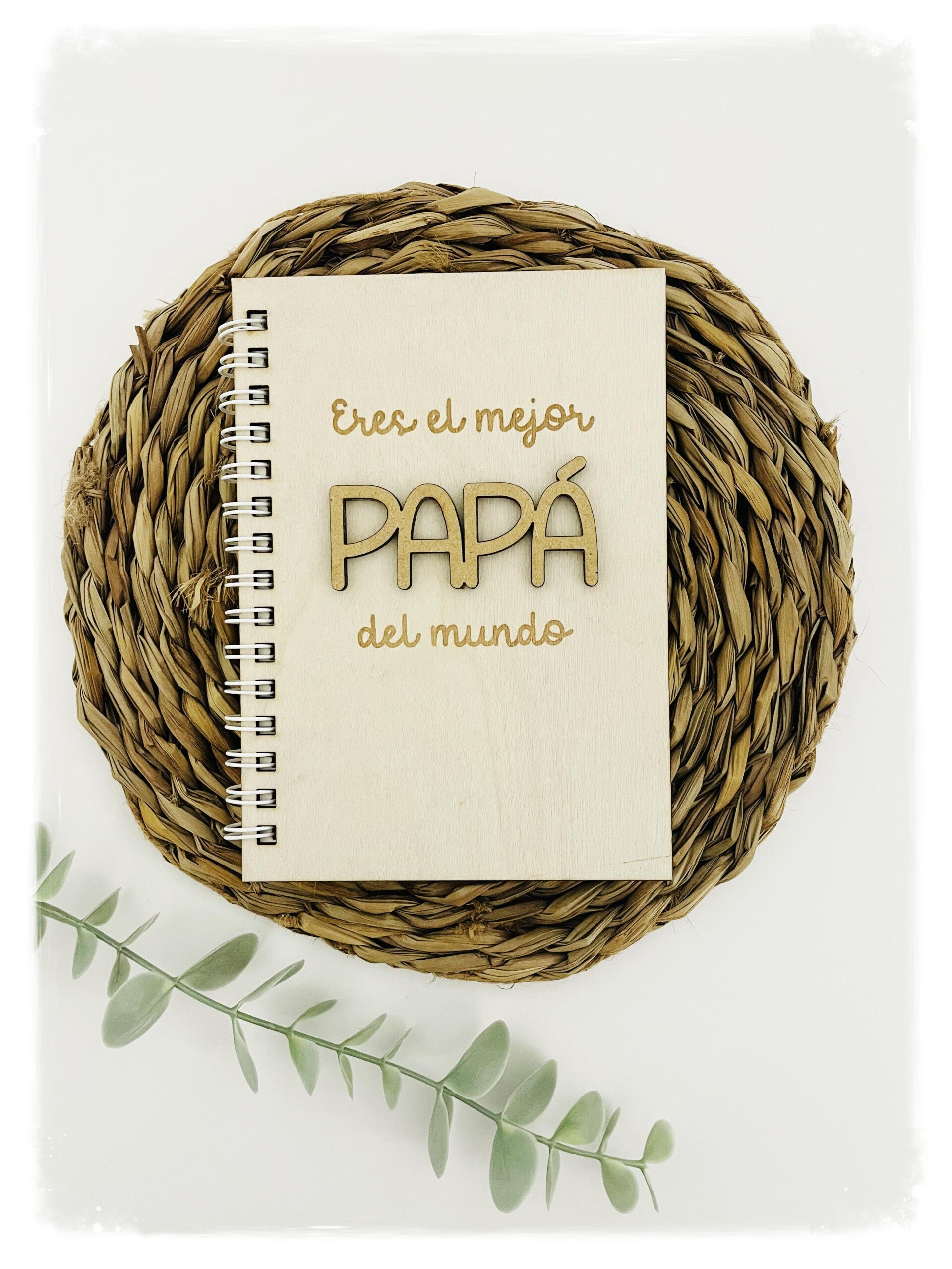 LIBRETA MADERA PAPÁ DINA6