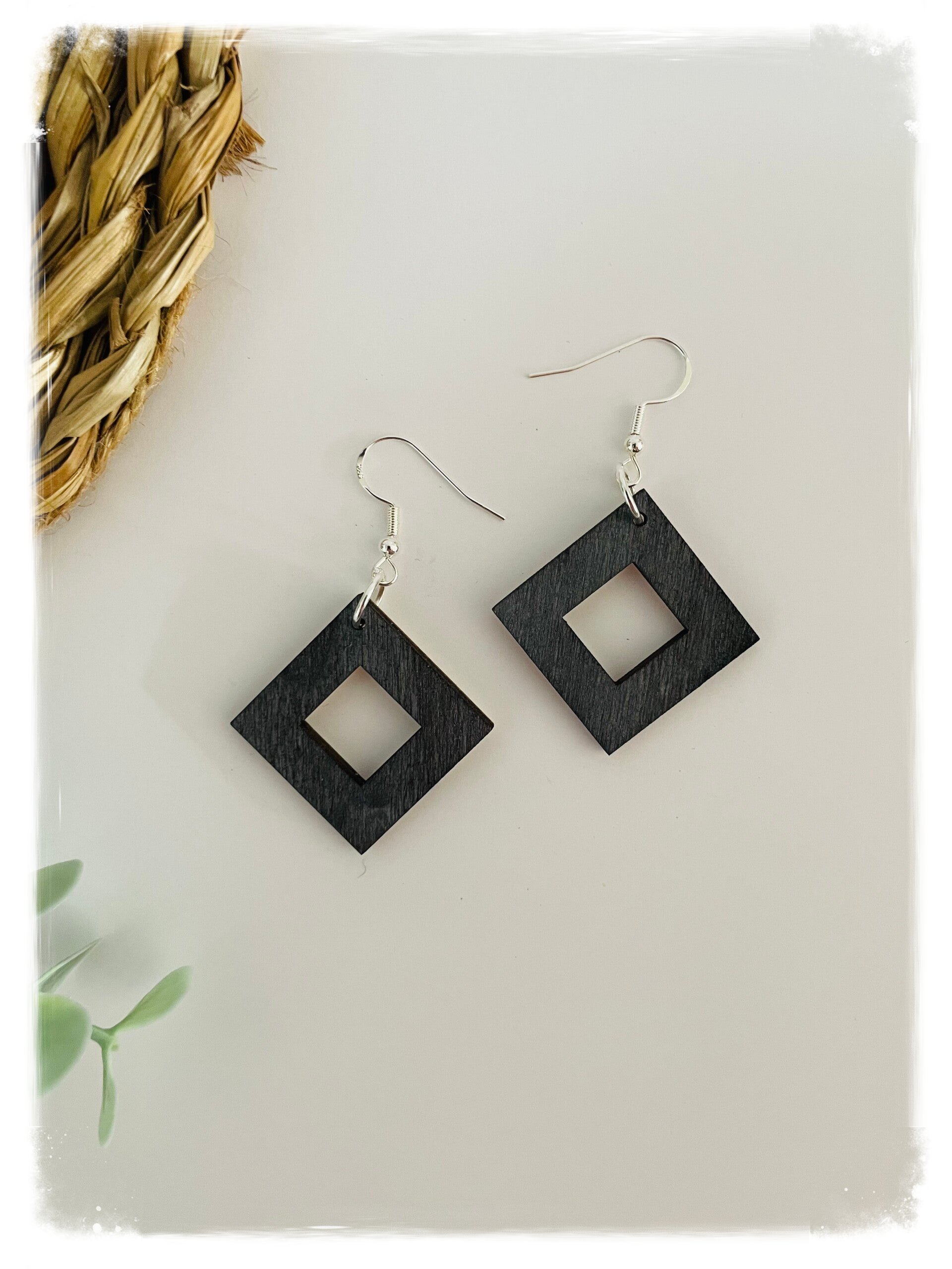 PENDIENTES DE MADERA