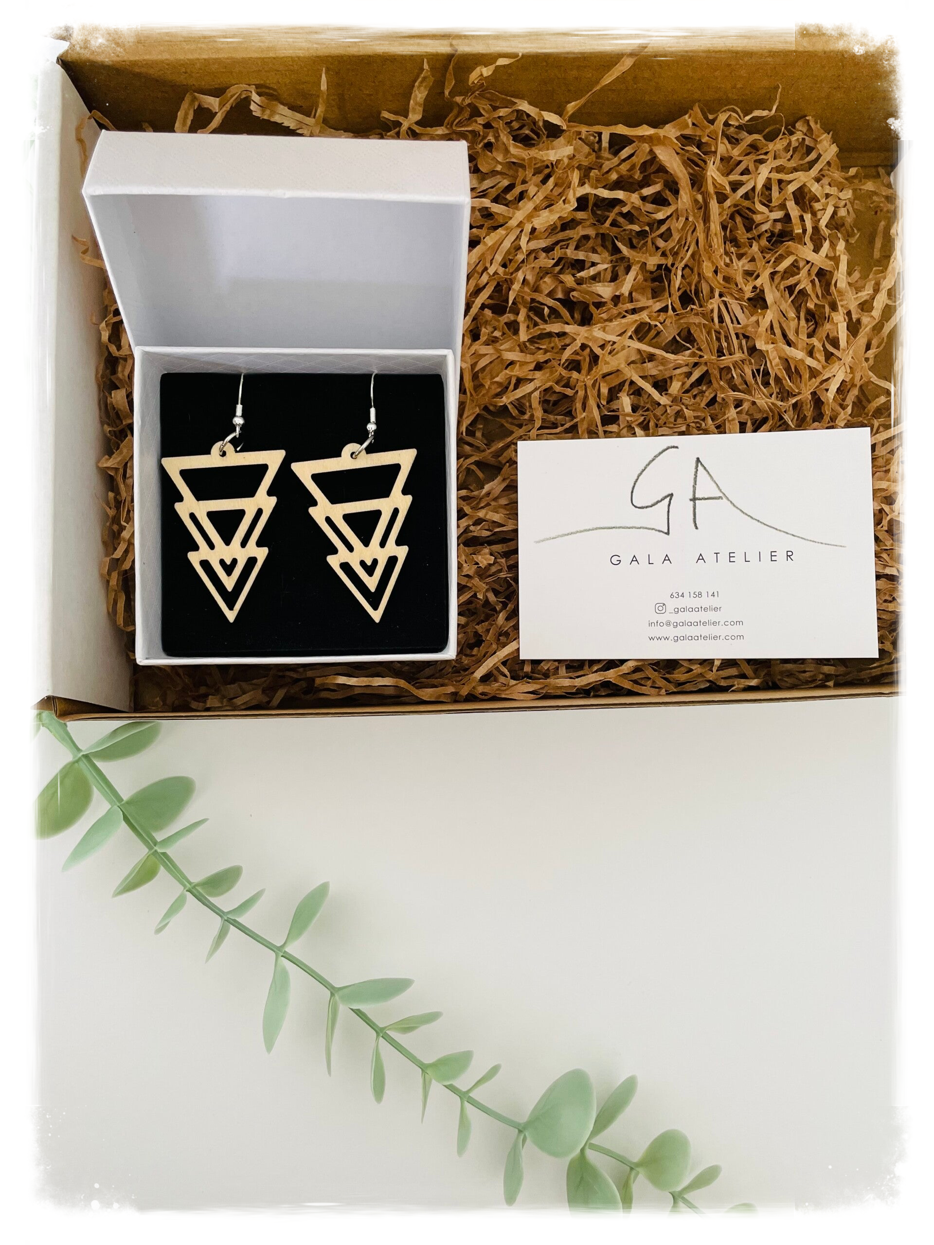 PENDIENTES DE MADERA