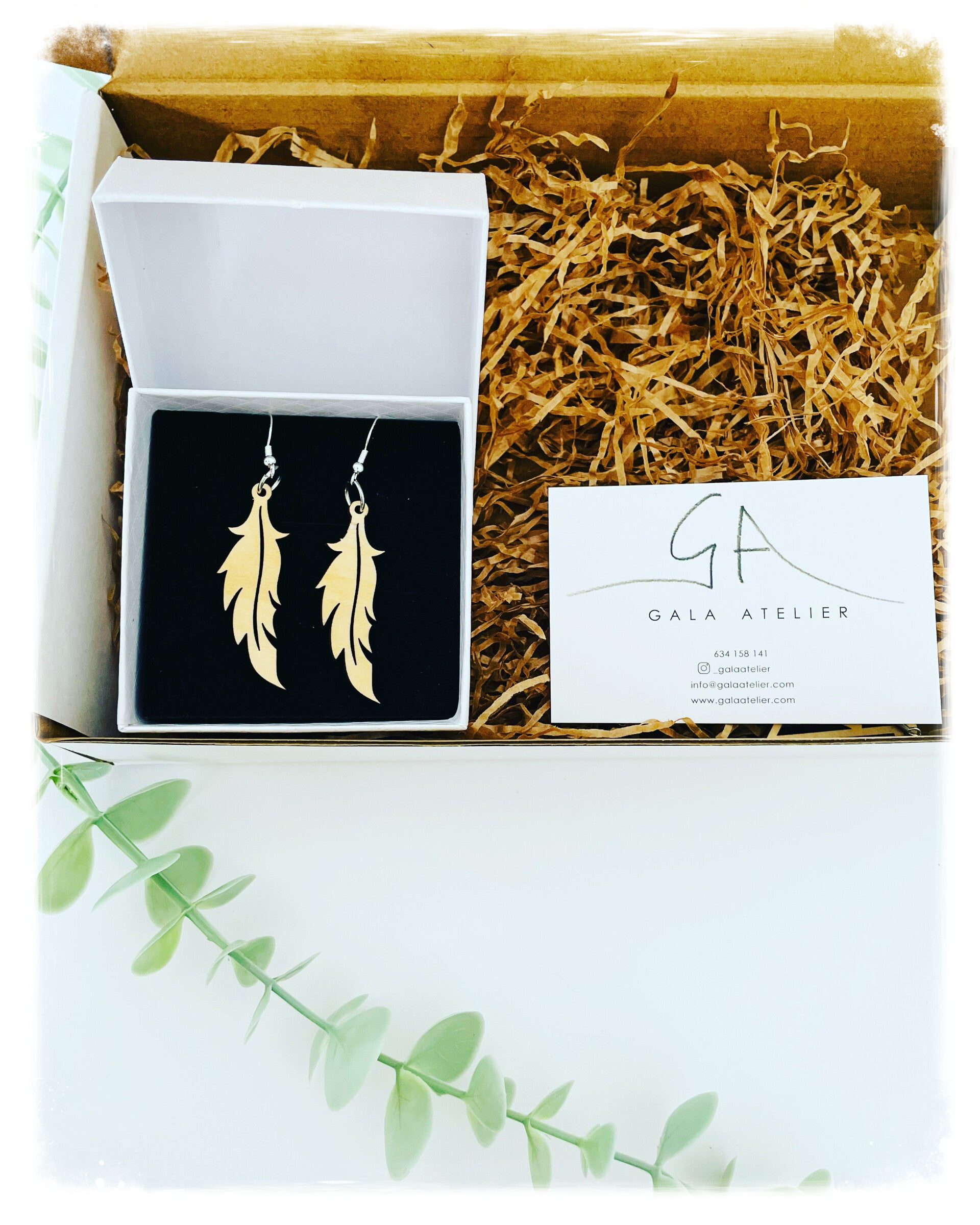 PENDIENTES DE MADERA