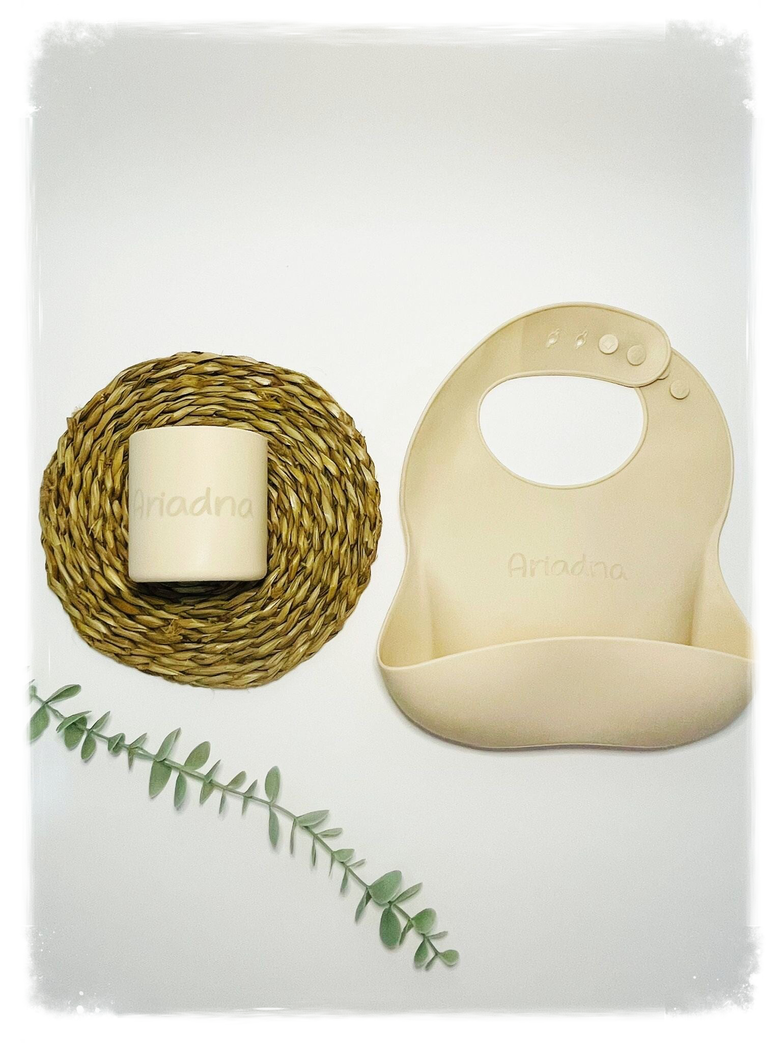 PACK VASO Y BABERO SILICONA