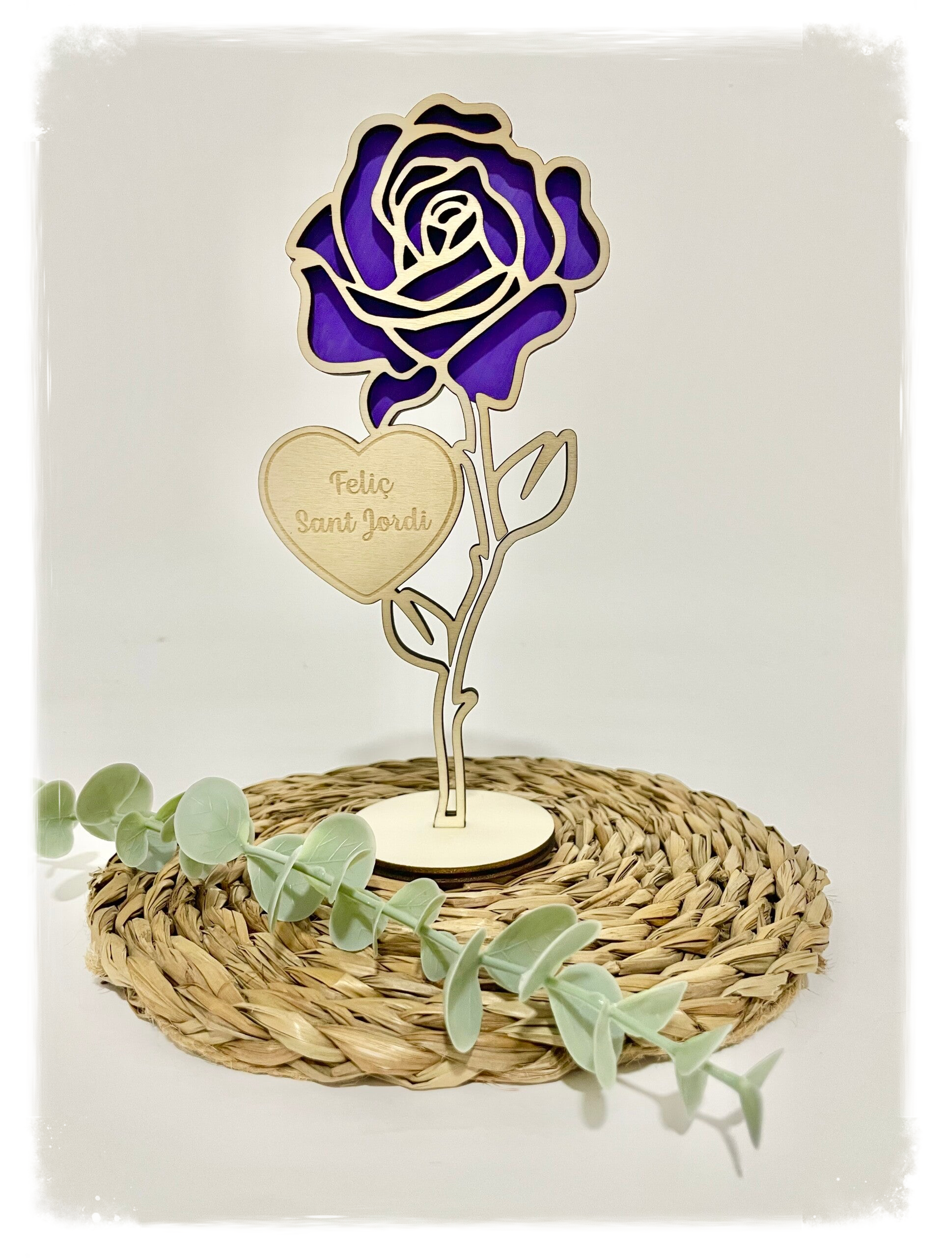 ROSA DE MADERA LILA